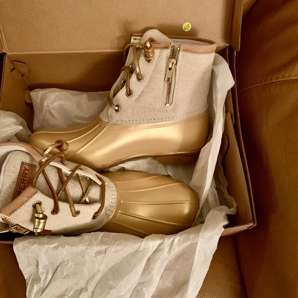 Sperry, Saltwater Gold Metallic Boots